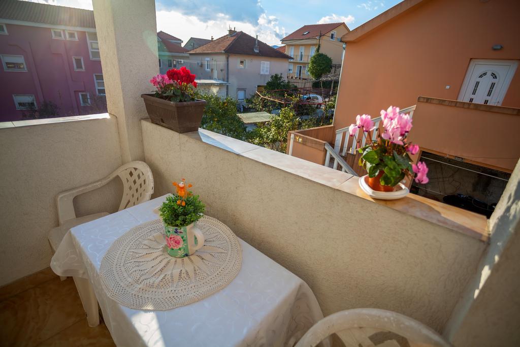 Apartments Marko Tivat Exterior foto